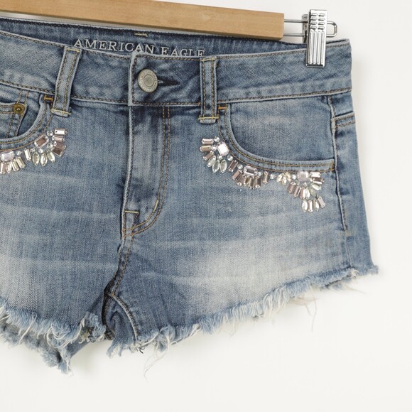 American Eagle Outfitters Frayed cut off sequin denim shorts size 2 - Picture 3 of 10